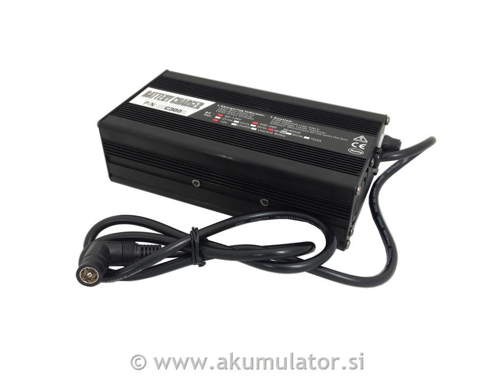 Polnilec Li-ion baterij 48V 5A - EURO konektor