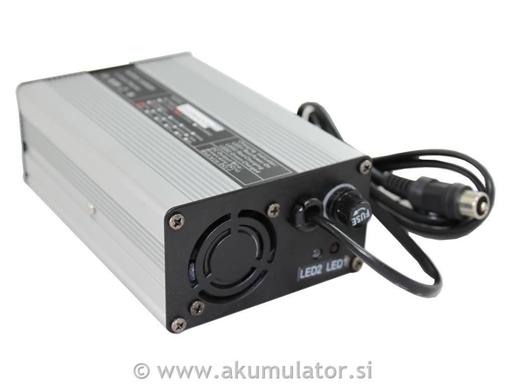 Polnilec Li-ion baterij 36V 2A - 1 pin