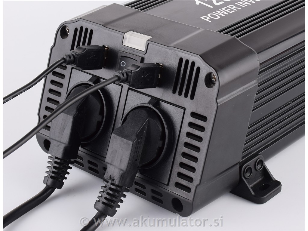 Razsmernik 1200W 12V za sončne celice, navtiko, avtodom