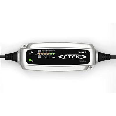 Polnilec akumulatorjev CTEK XS 0.8